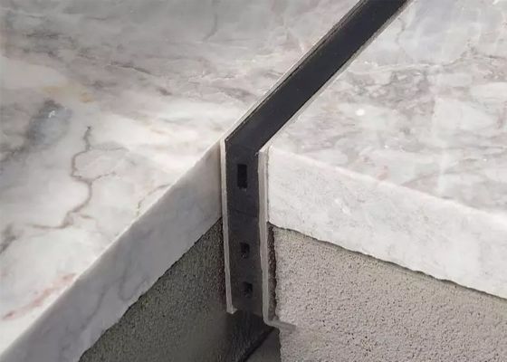 2.5m de Versiering van de Aluminiumtegel het Eindigen de Randversiering van de Strooktegel voor Houten Vloer