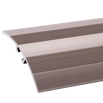 De metaalstrook van de Aluminiumovergang voor Tegel Houten Rand