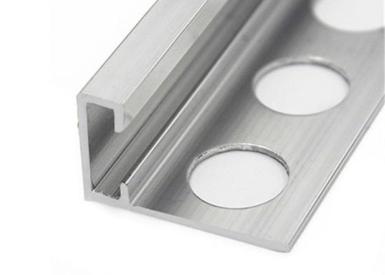 De het Metaaltegel van de aluminiumlegering maakt de Randhoek van de Binnenhuisarchitectuur het Vierkante Tegel In orde maken in orde
