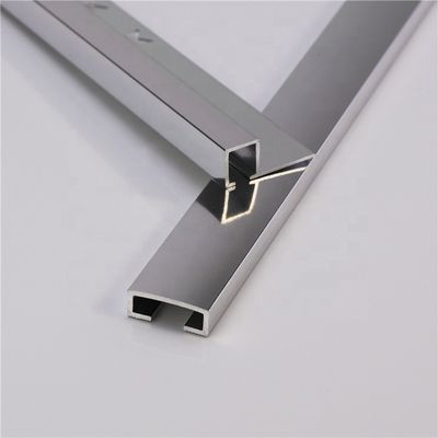 25mm van de het Aluminiumhoek van de Aluminiumtegel Versiering Opgepoetste de Tegelversiering