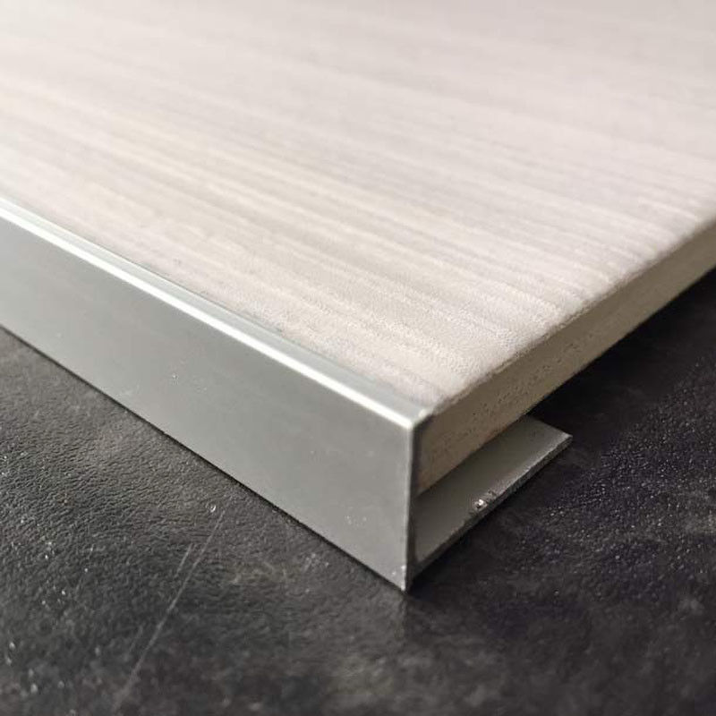 Van de de Strooktegel van de aluminiumovergang de Profielen van de de Versieringsovergang voor de Stroken van het de Bekledingendichtingsproduct van Badkamersvloeren