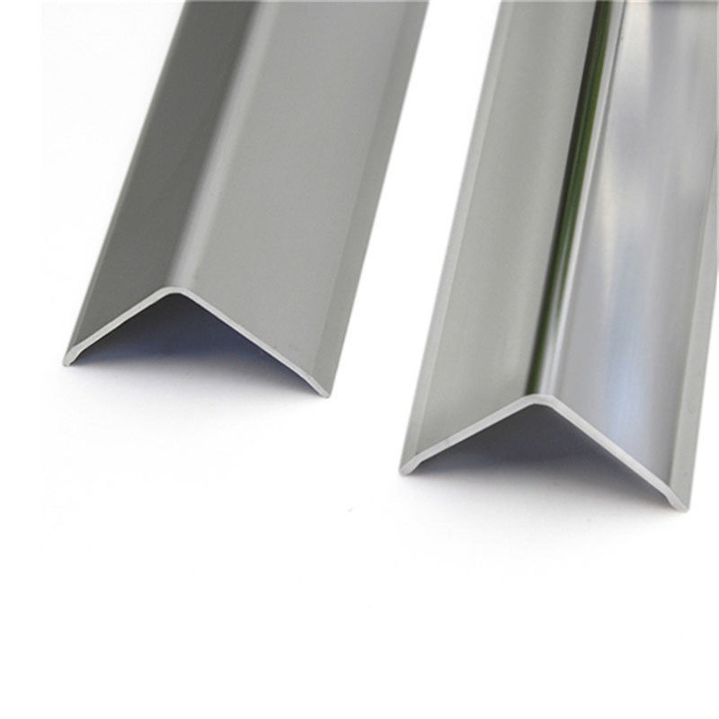 Van het de Beschermeraluminium van de aluminiumhoek van de de Tegelversiering de Muur Antibotsingsstroken