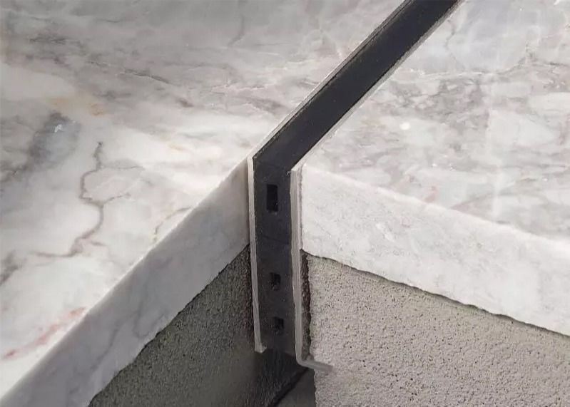 2.5m de Versiering van de Aluminiumtegel het Eindigen de Randversiering van de Strooktegel voor Houten Vloer