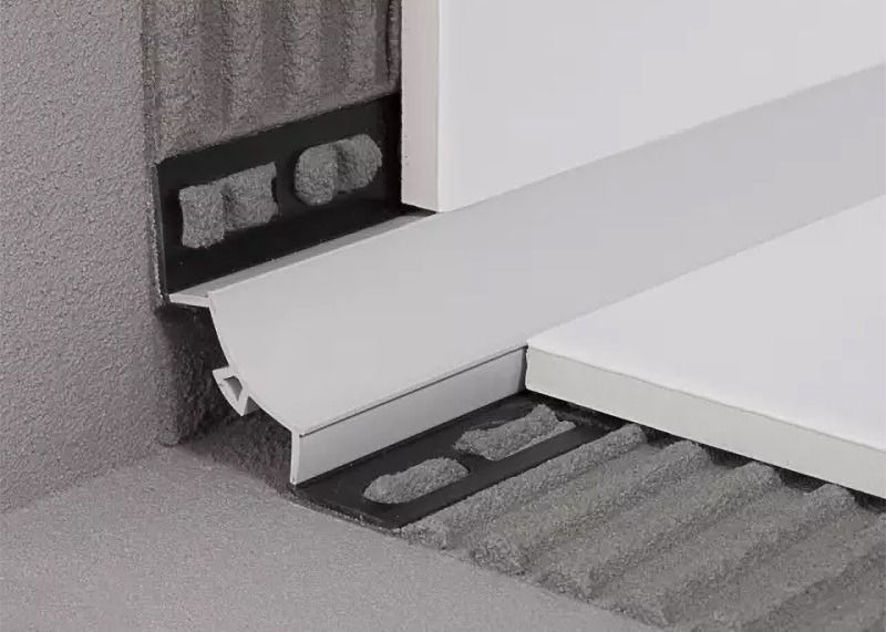 2.5m de Versiering van de Aluminiumtegel het Eindigen de Randversiering van de Strooktegel voor Houten Vloer