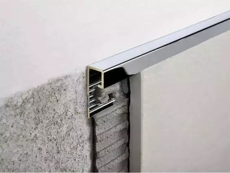 Van de de Tegelrand van de aluminiumlegering de Versieringsmetaal het Eindigen de tegeldecoratie van de strokenmuur
