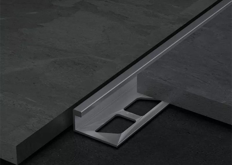 Van het aluminium-magnesium van de de Strokentegel Legeringsprofiel Right-Angle Sluitende de Randversiering