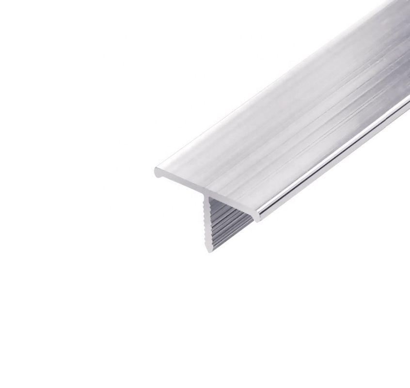 De hoge Lage van de de Strook Gelamineerde Vloer van het Gespaluminium Vlakke Scherpende Geanodiseerde Strook