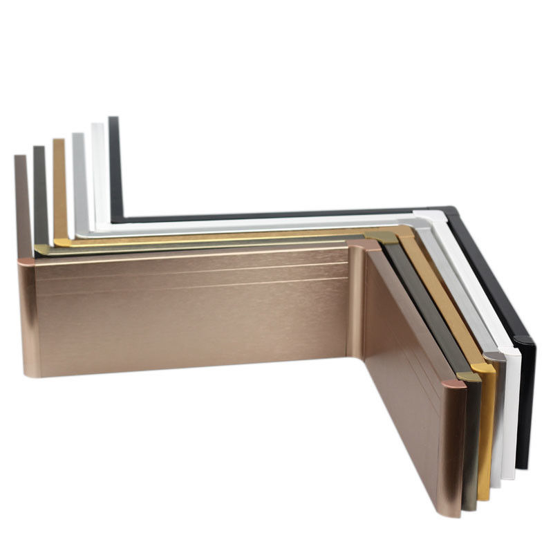 Waterdichte van de de Raadsvloer van het Keukenaluminium Begrenzende Decoratieve de Muurplint