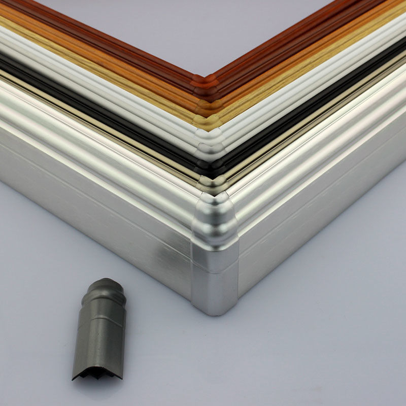 Waterdichte van de de Raadsvloer van het Keukenaluminium Begrenzende Decoratieve de Muurplint