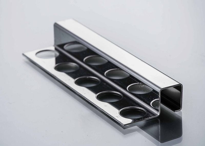 TUV 10mm de Geborstelde van het de Versieringsroestvrije staal van de Roestvrij staalhoek Lijn van de de Rokraad