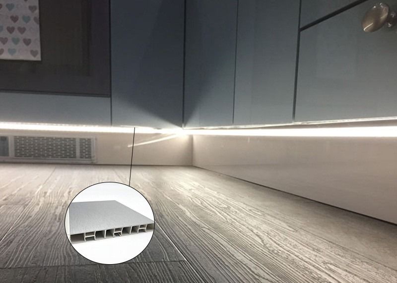 0.8mm leidden Strookkanaal met Verspreider Lichte Plint