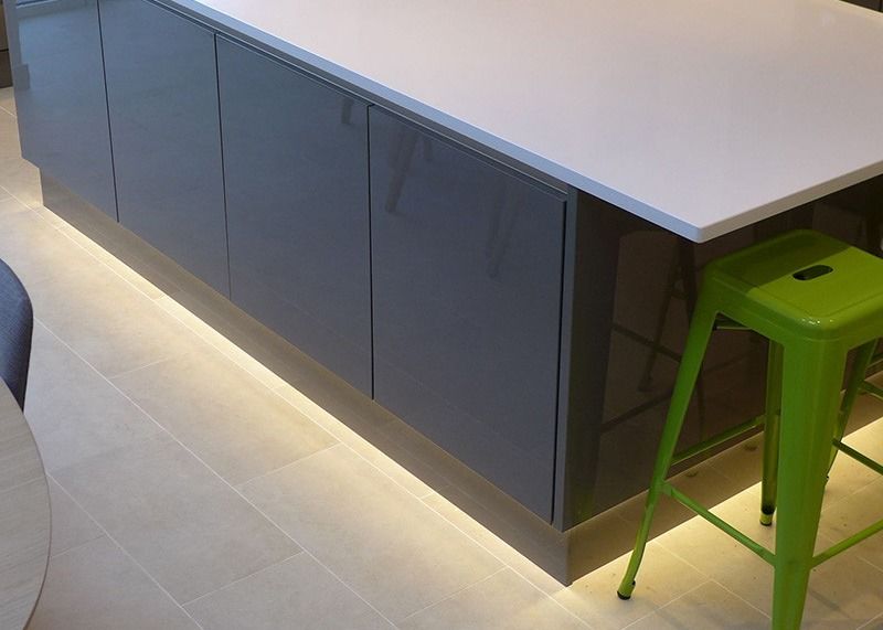 Van het LEIDENE van het elektroforesealuminium Begrenzende Raad 80mm Profielenaluminium