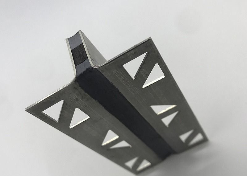 Van het de Strookmetaal van de aluminiumdekking van de de Uitbreidingsverbinding van de de Bewegings Gezamenlijke Bevloering de Tegelsovergang
