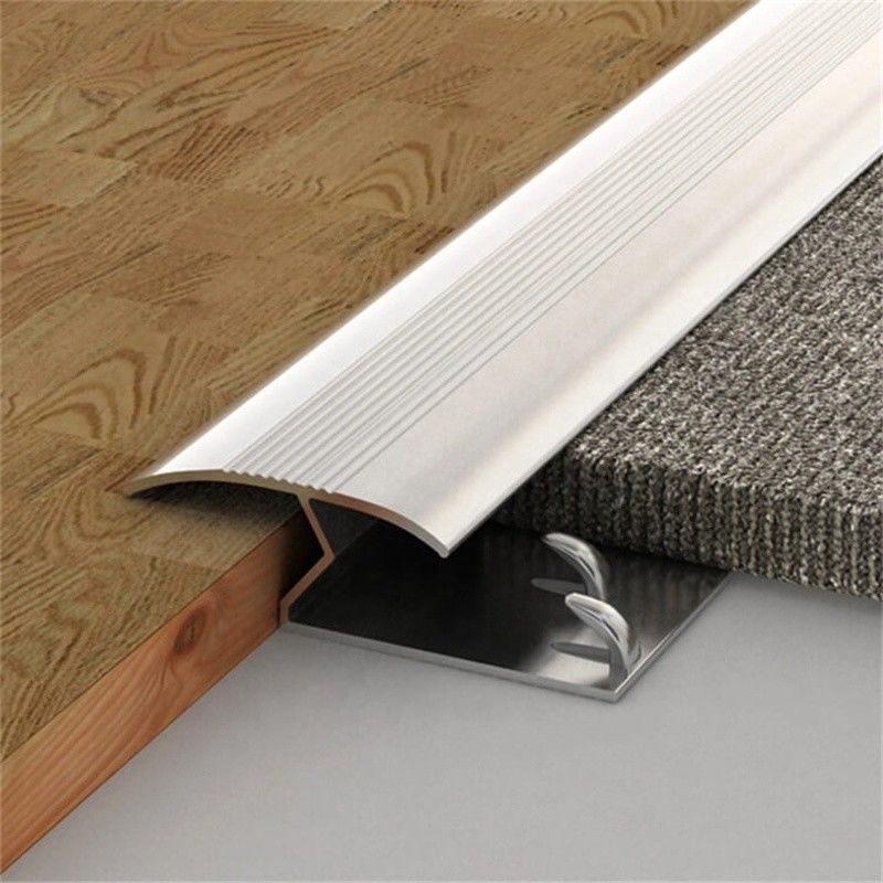 De zilveren Versiering van het het Aluminiumtapijt van de Aluminiumz Sectie 15mm Rand van de Tapijtversiering