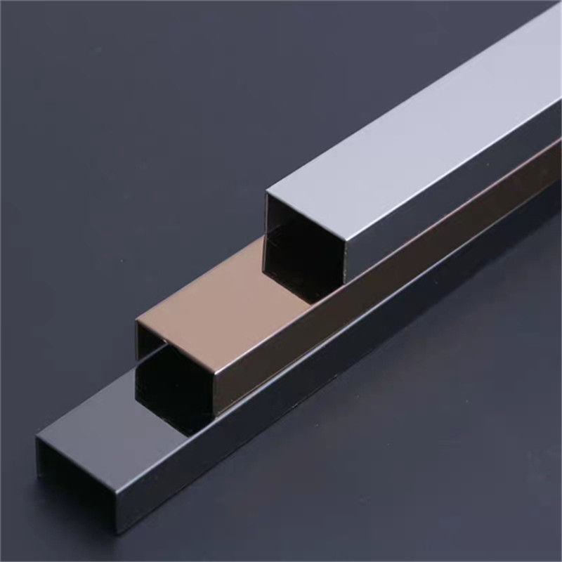 Gouden Kanaal 15mm van Aluminiumu van de de Randversiering van de Badkamerstegel van de het Metaaltegel de Versieringsstroken