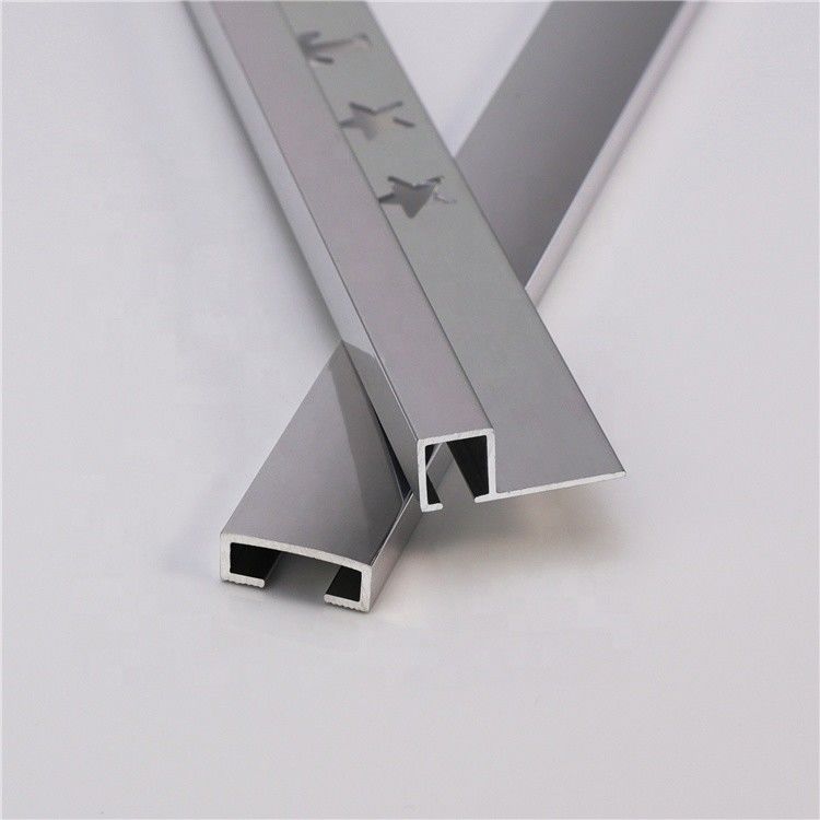 25mm van de het Aluminiumhoek van de Aluminiumtegel Versiering Opgepoetste de Tegelversiering