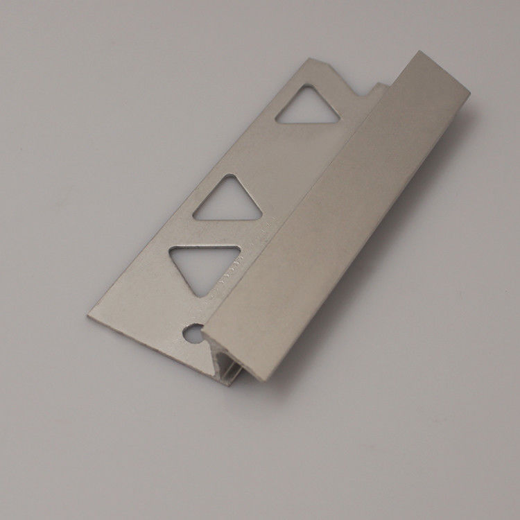 Ceramische 15mm van de de Versierings Rechte Rand van de Aluminiumtegel de Tegelversieringen