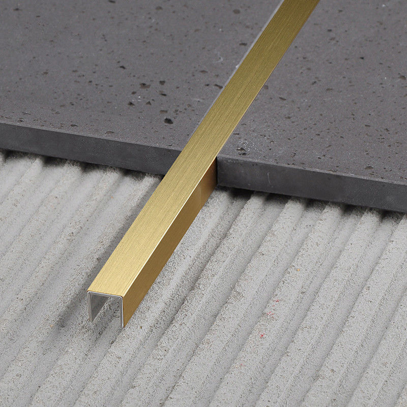 Decoratie 8mm van de muurvloer van de de Versierings Gemakkelijke Installatie van de Messingstegel van het de Vormkoper van U de Tegelversiering
