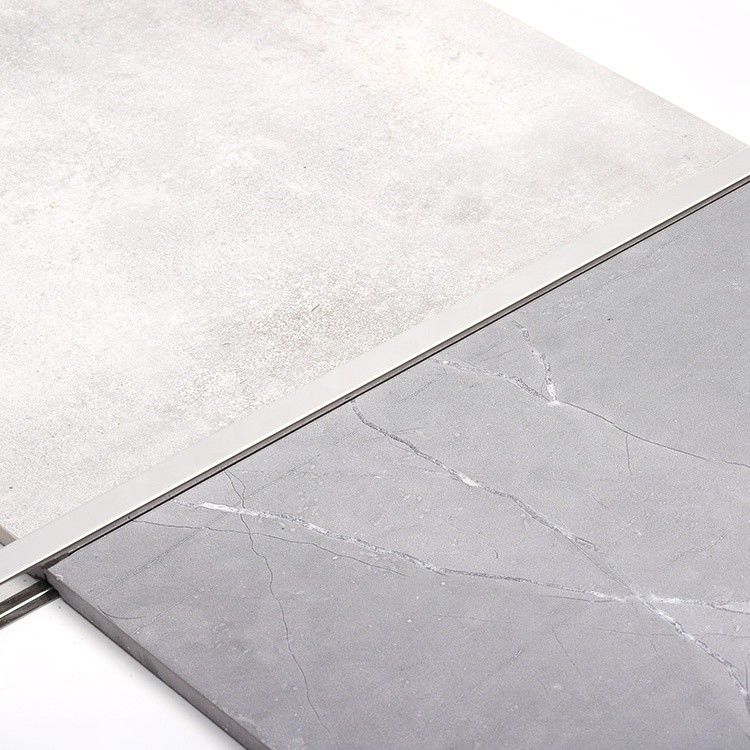 6mm de Zilveren van het het Triplexaluminium van de Muurvloer U-vormige Strook van de het Roestvrije staalovergang